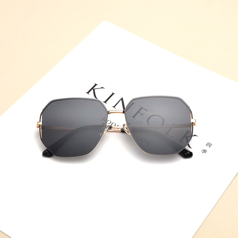 Oversized Fashion Full Frame Gradually Metal Sunglasses